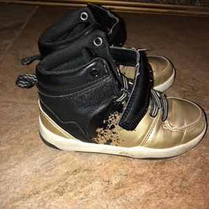 H&M toddler boys shoes size 9c